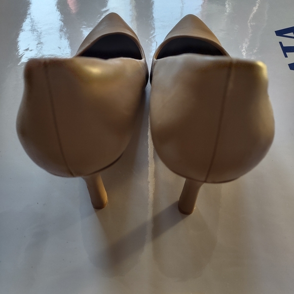 Nordstrom rack women's shoes size 8.5us - Picture 5 of 7